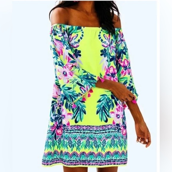 Lilly Pulitzer Dresses & Skirts - Rare Lilly Pulitzer Payge Off the Shoulder Dress in Yellow Lemur Alone Print - M